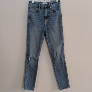We The Free High Rise Skinny Distressed Jeans Denim - Size 29